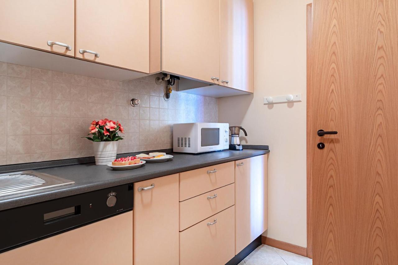 Kristall Lago 233 Apartment By Wonderful Italy Desenzano del Garda Extérieur photo